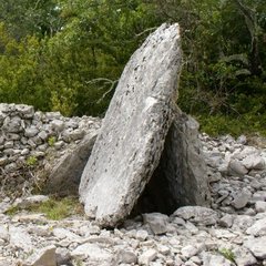 2018-03-07-sauvegarde-dolmens-sud-ardeche.jpg